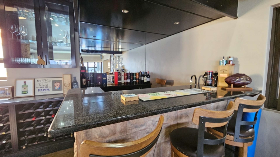 4 Bedroom Property for Sale in Birdwood Estate North West